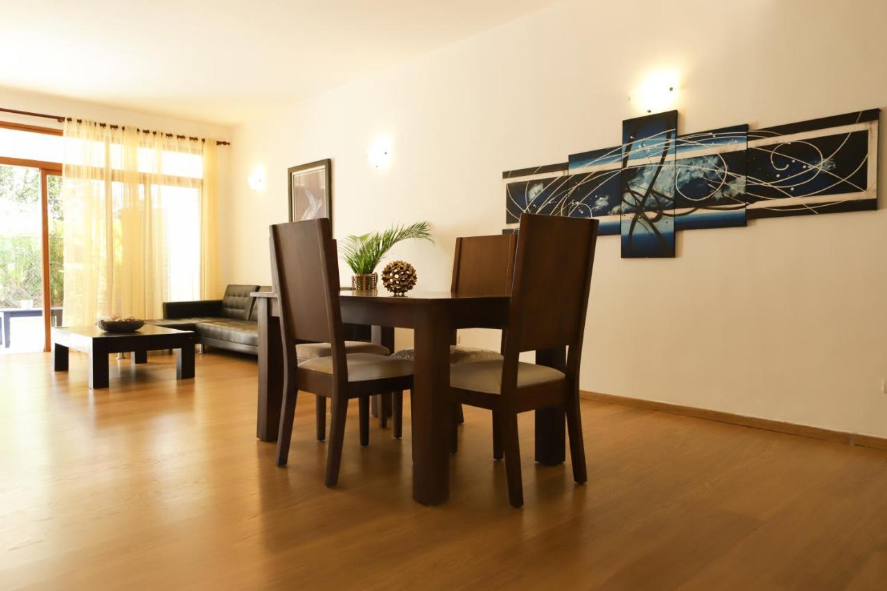 Sybaris Suites & Residences Juan Dolio Esterno foto