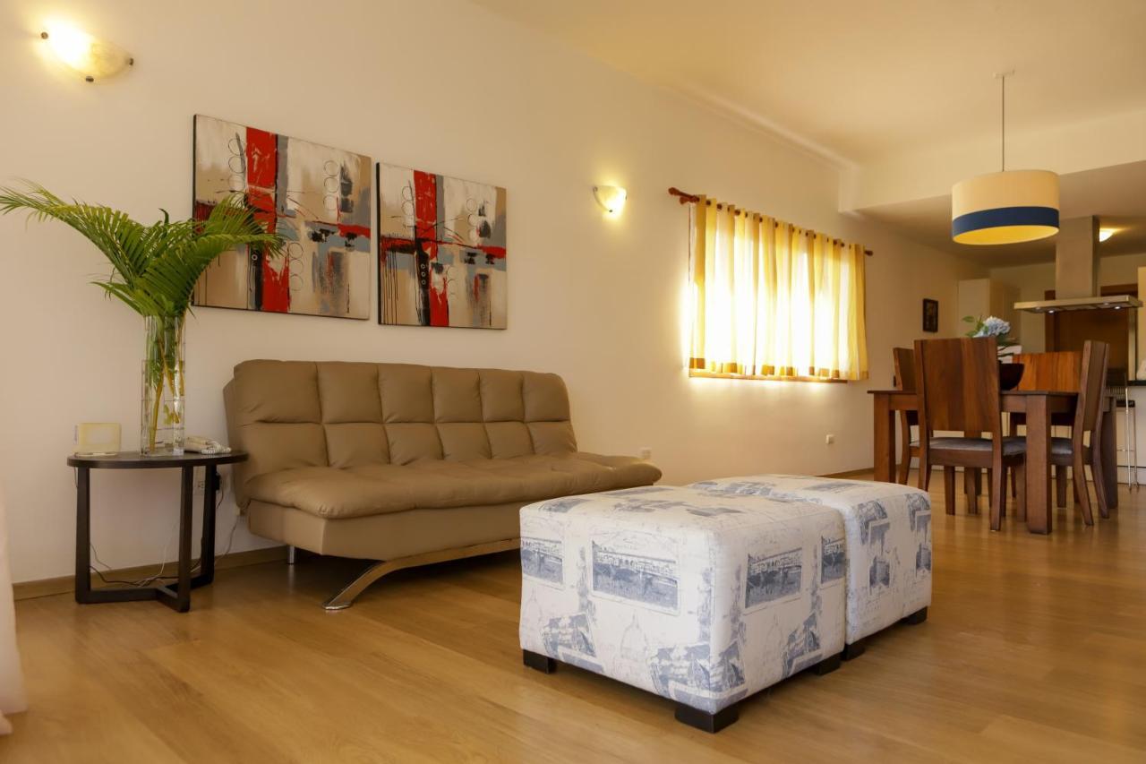 Sybaris Suites & Residences Juan Dolio Esterno foto